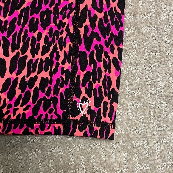 Betsey Johnson Cute Leopard Neon Performance Crop size Medium - Picture 2 of 3